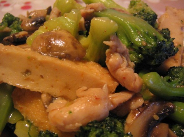 tofu and broccoli